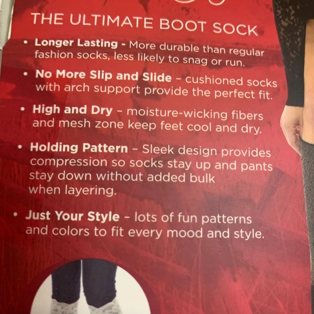 DARBYS ladies Nylon Spandex Black knee high Boot Socks NWT size 5 - 10 1/2